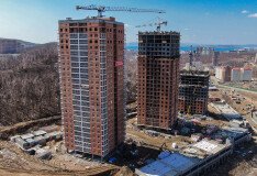 В чем особенность витражных окон в ЖК «Лидер»?